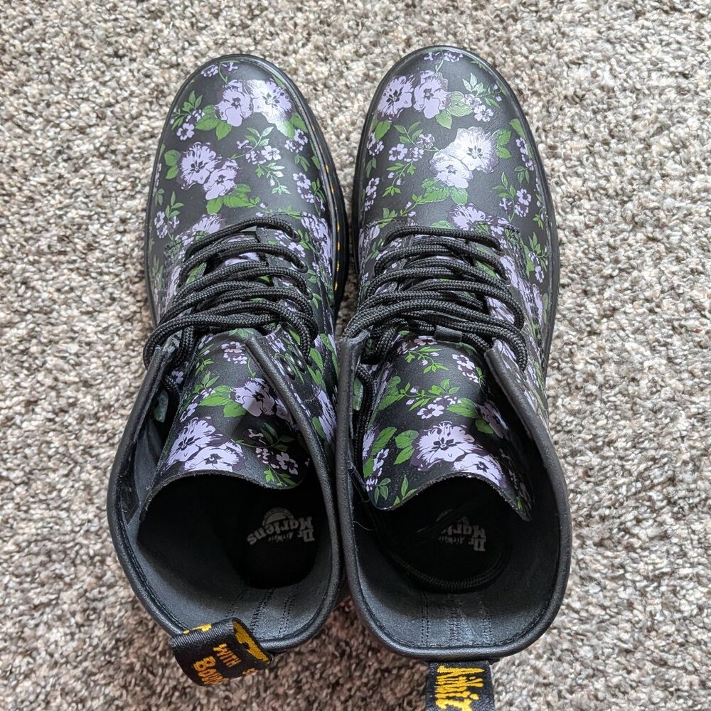 Floral Dr. Martens Zavala Hydro - Picture 2 of 11